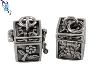 Prayer Box with Rose Designs