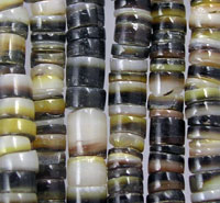 Black Lip Shell Heshi Beads