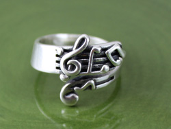 Musical Notes Adjustable Ring