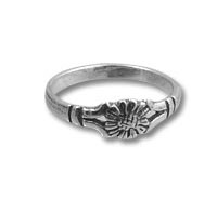 Single Daisy Silver Ring