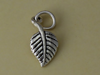 Small Leaf Charm