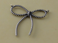 Oxidized Large Bow Link Charm