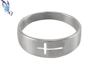 Sideways Cross Ring