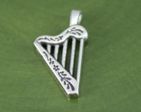 Musical Harp Charm