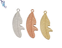 Small Feather Pendant